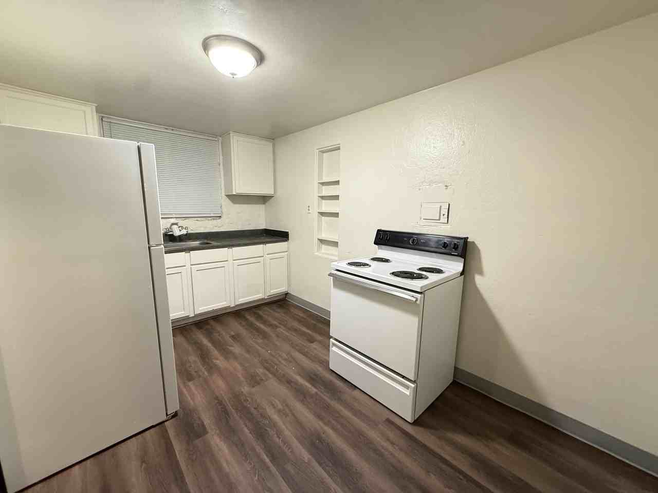 1540 South State Street - Photo 2 of 16