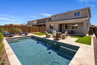 8958 W Orange Dr - Photo 1 of 1