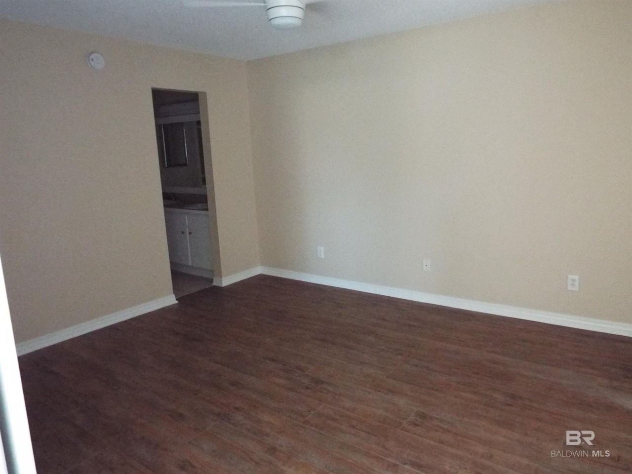 200 Parma Dr #D5 - Photo 5 of 12