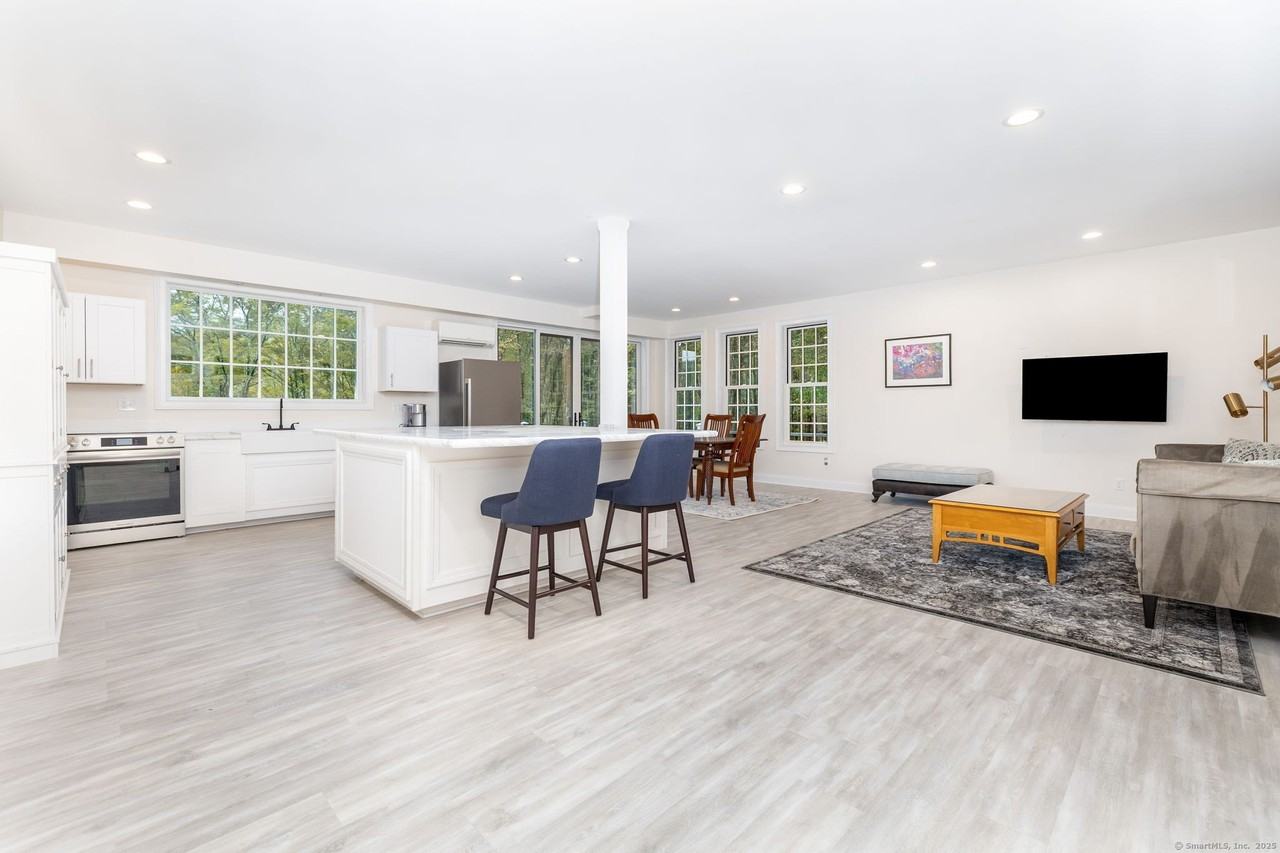 235 White Deer Rocks Rd - Photo 2 of 21