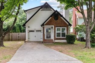969 Oak St Sw - Photo 1 of 1