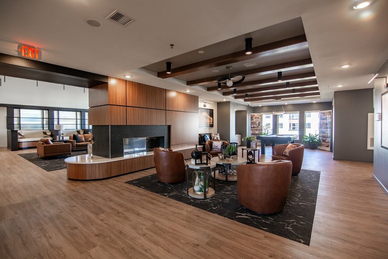 The Earl Apartments - Photo 5 of 48