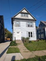 623 Cherry St - Photo 1 of 1