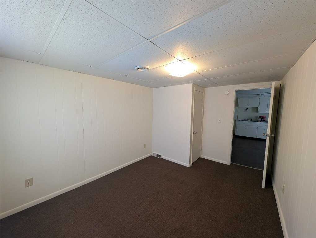 1023 Cascade St - Photo 5 of 6