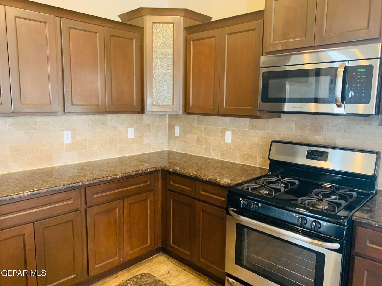 3888 Loma Brisa Dr - Photo 7 of 13