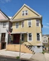 100 William St Apt 1st #1 - Photo 1 of 1