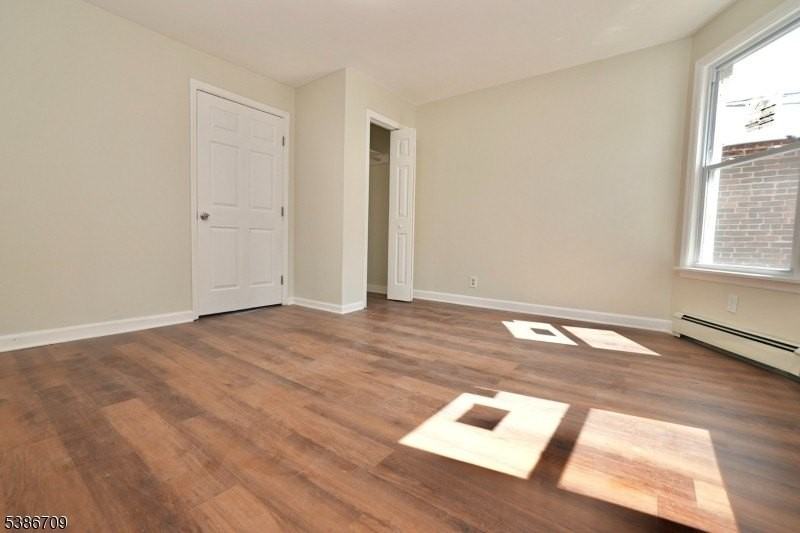 100 William St Apt 1st #1 - Photo 7 of 17