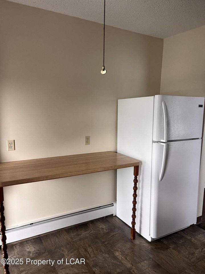 80 Maffett St - Photo 5 of 12