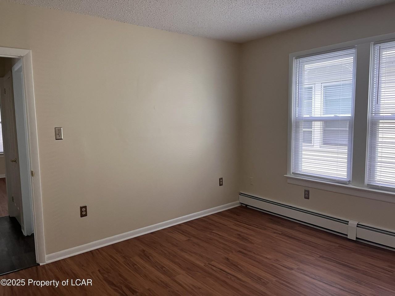 80 Maffett St - Photo 7 of 12