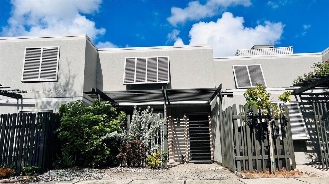 1666 Nw 113th Way #1666