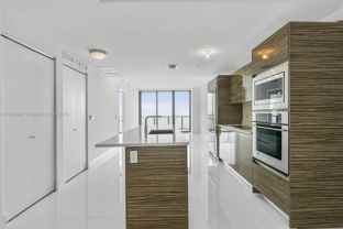 460 Ne 28th St #3507 - Photo 1 of 1
