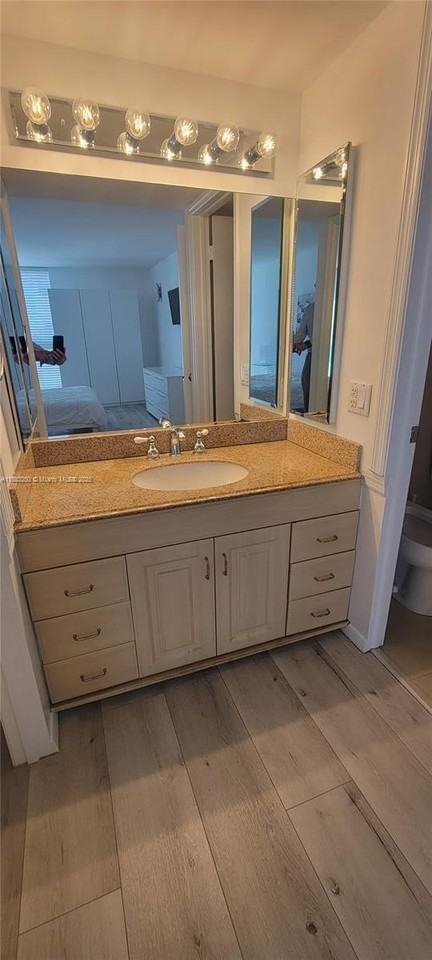 3200 Collins Avenue #6-5 - Photo 5 of 15