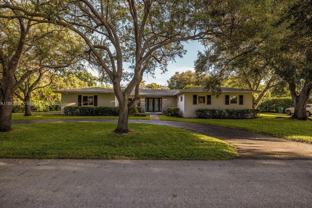 8445 Sw 147th St - Photo 1 of 1