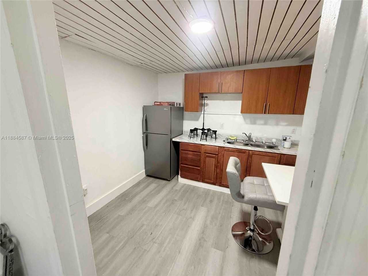 16625 Sw 296th St - Photo 2 of 12