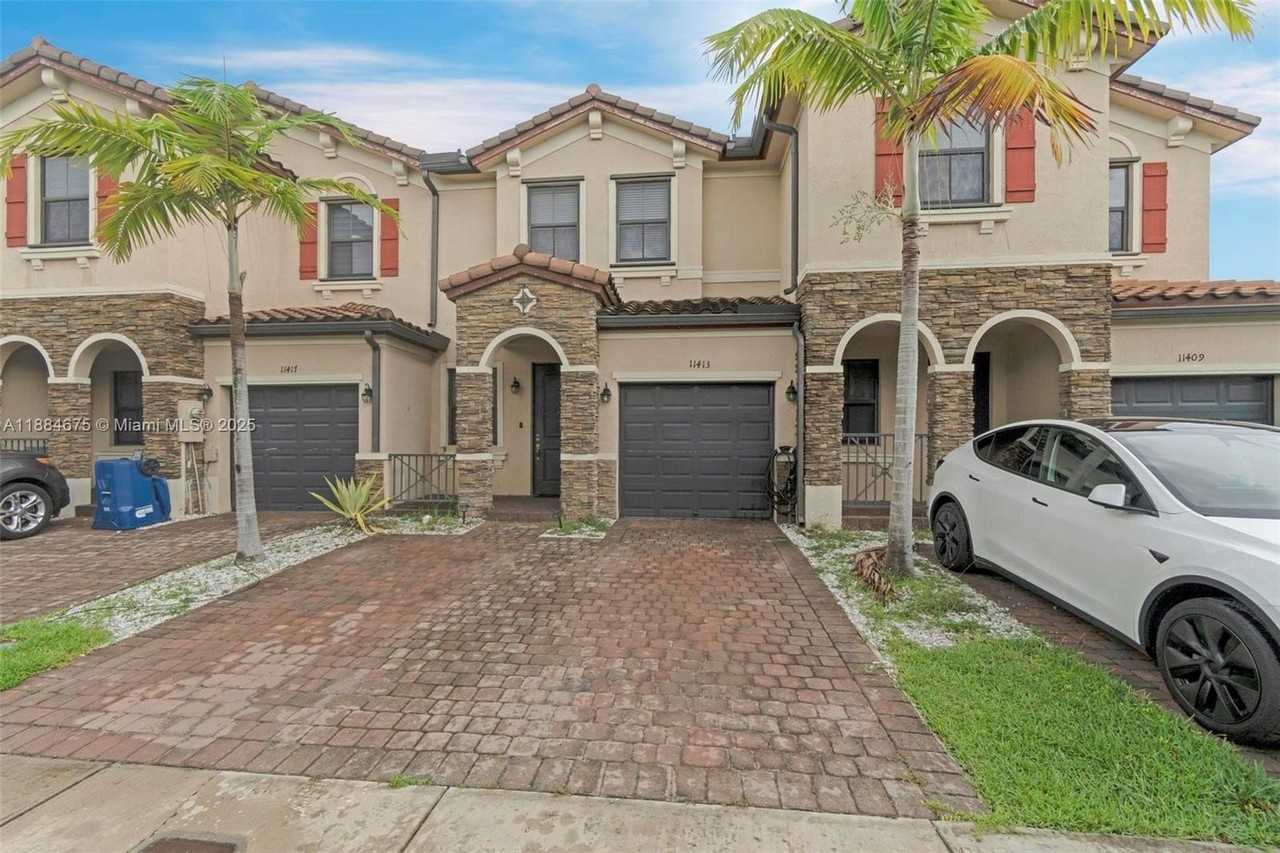 11413 Sw 253rd St #11413 - Photo 4 of 44