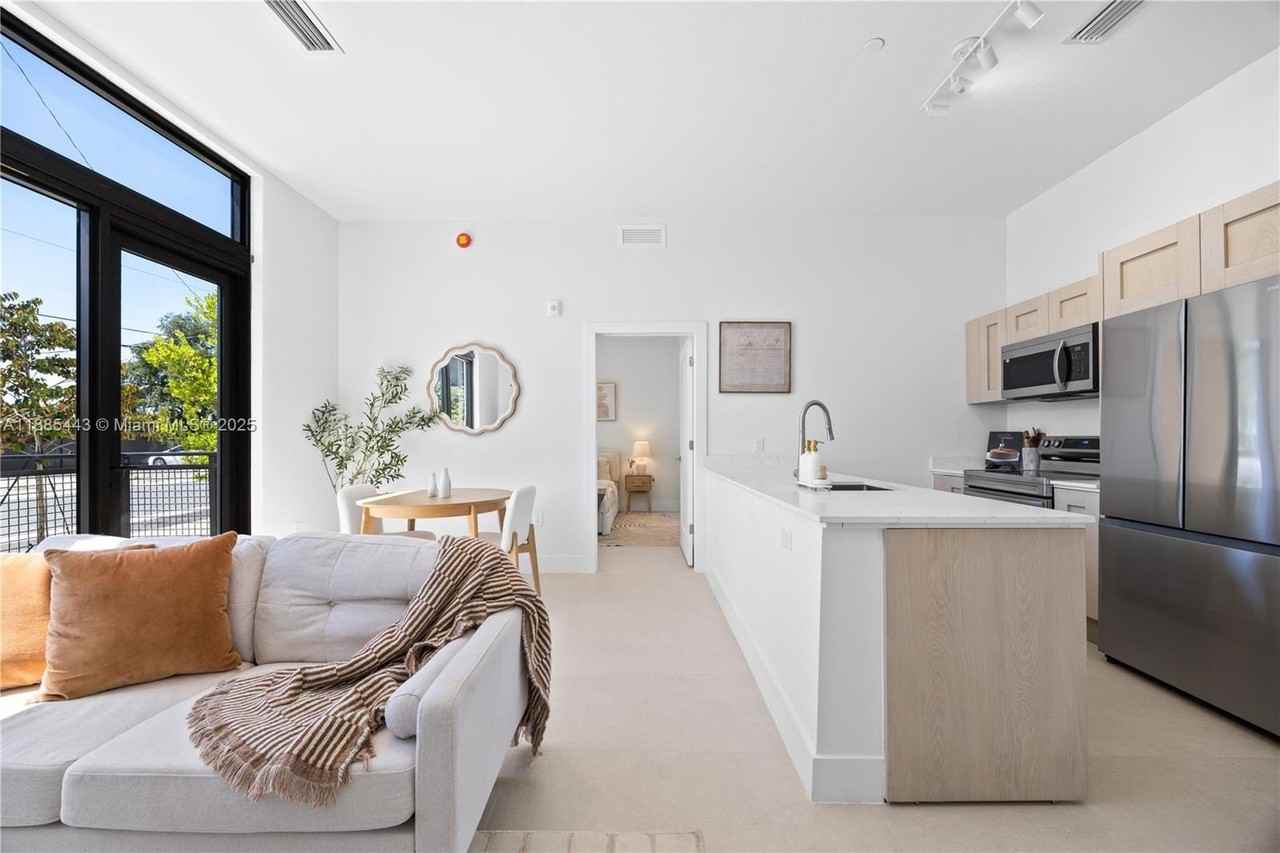 21850 Old Dixie Hwy #001 - Photo 4 of 13