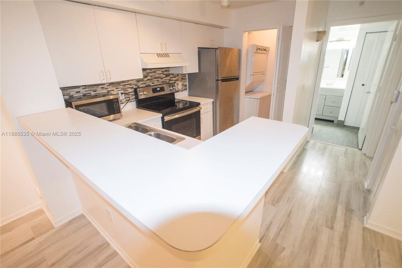 12130 Saint Andrews Pl #101 - Photo 3 of 13