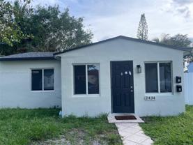 2434 Coolidge St #FRONT - Photo 1 of 1