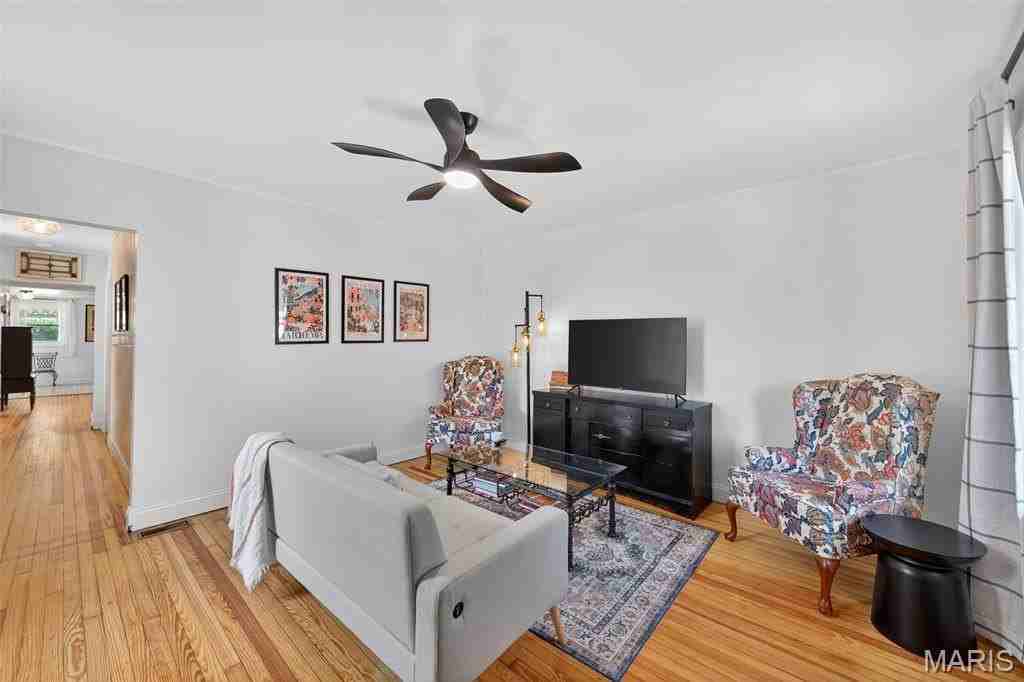 5436 Bischoff Ave - Photo 3 of 32