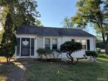 8 Oakwood Ave - Photo 1 of 1