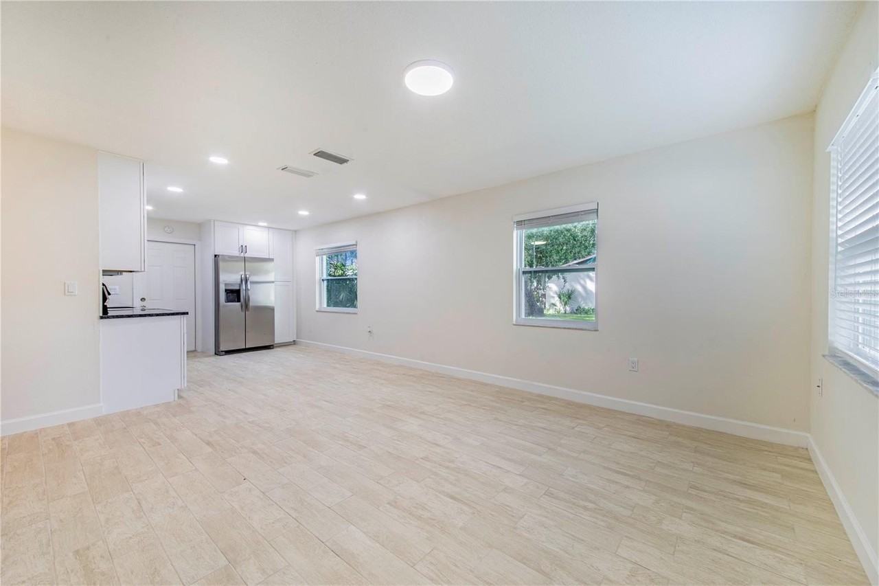 1221 Hartsell Ave - Photo 5 of 17