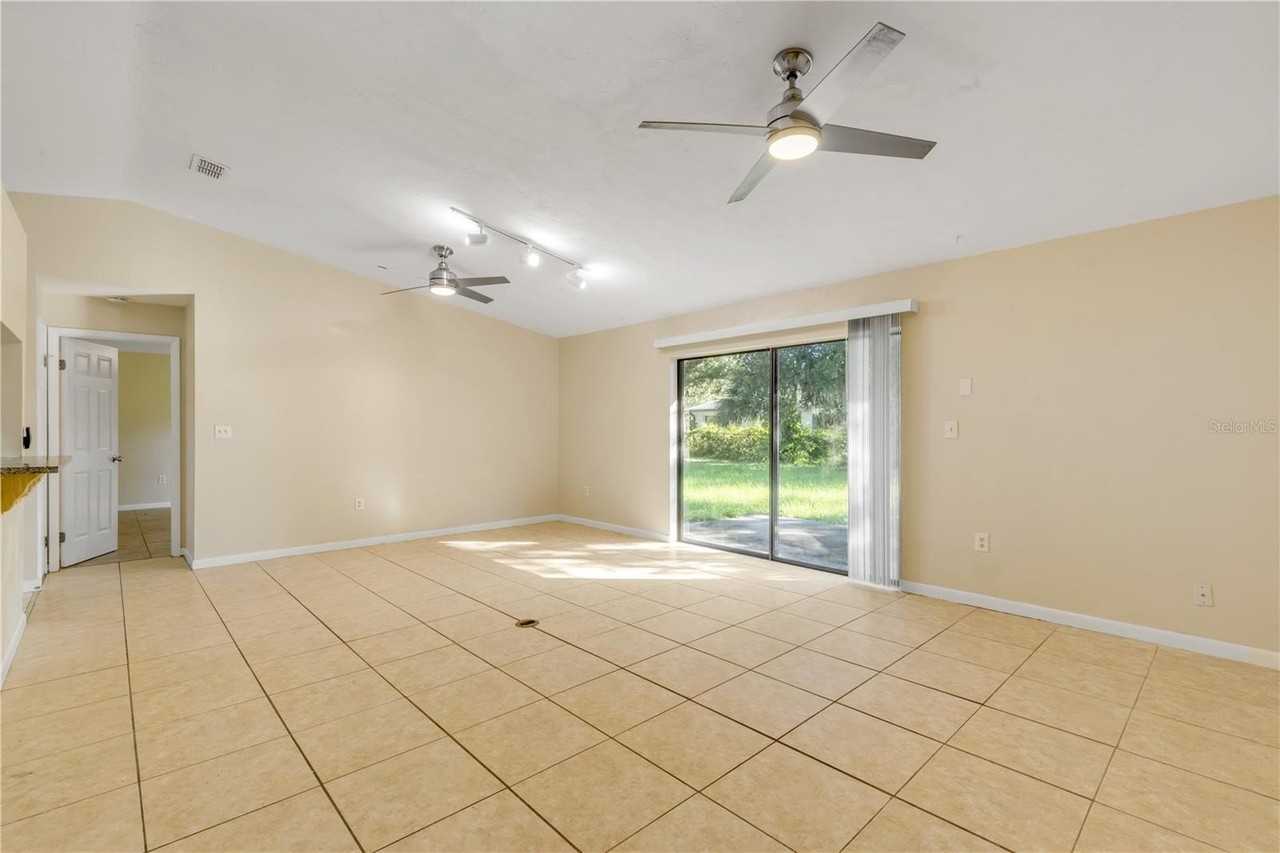 2625 Nordman Ave - Photo 7 of 26