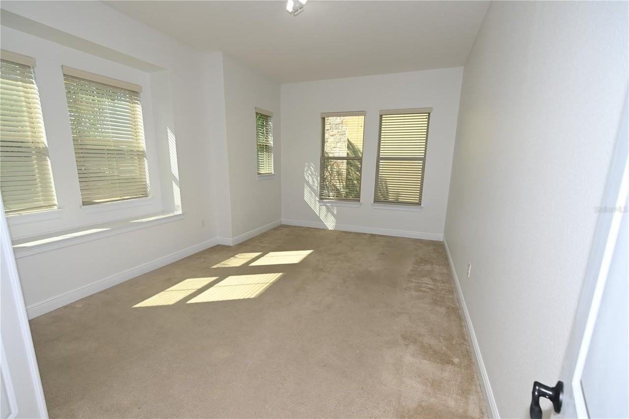 8461 Pippen Dr - Photo 3 of 47