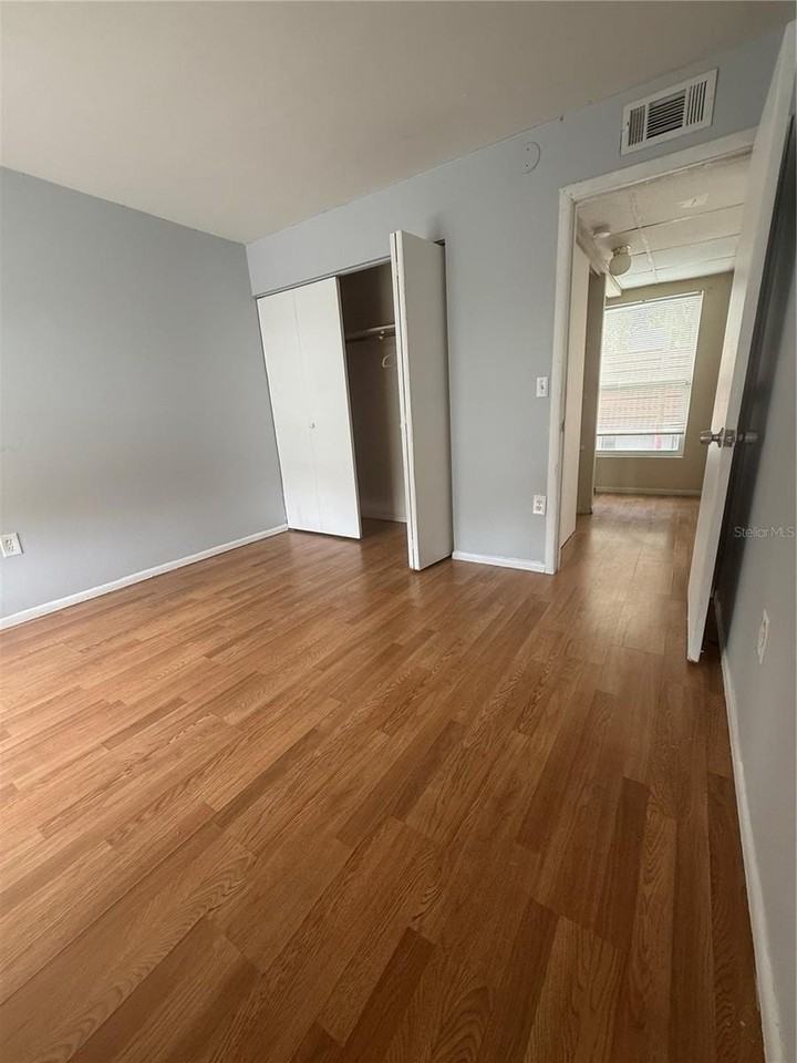 1015 Sumner St #1019 - Photo 2 of 7