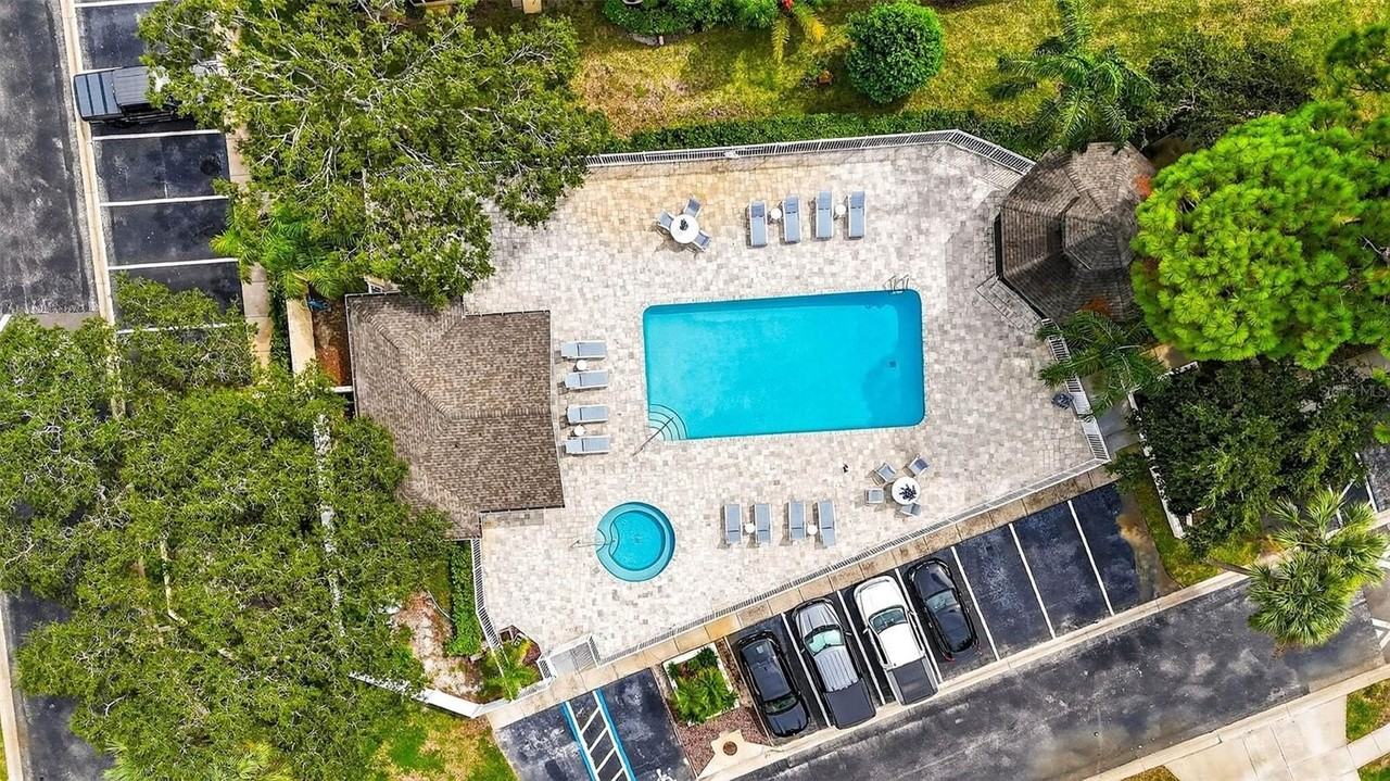 3408 Primrose Way - Photo 2 of 42