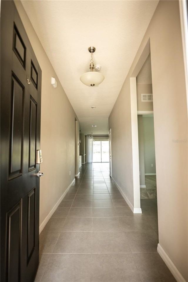 11939 Cross Vine Dr - Photo 4 of 37