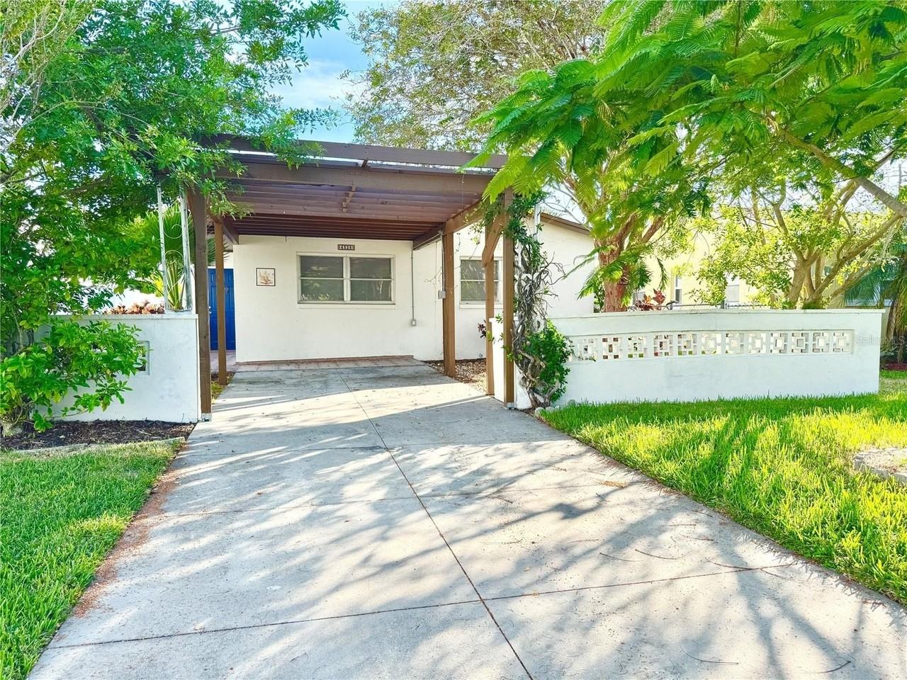 4528 Floramar Ter - Photo 4 of 31