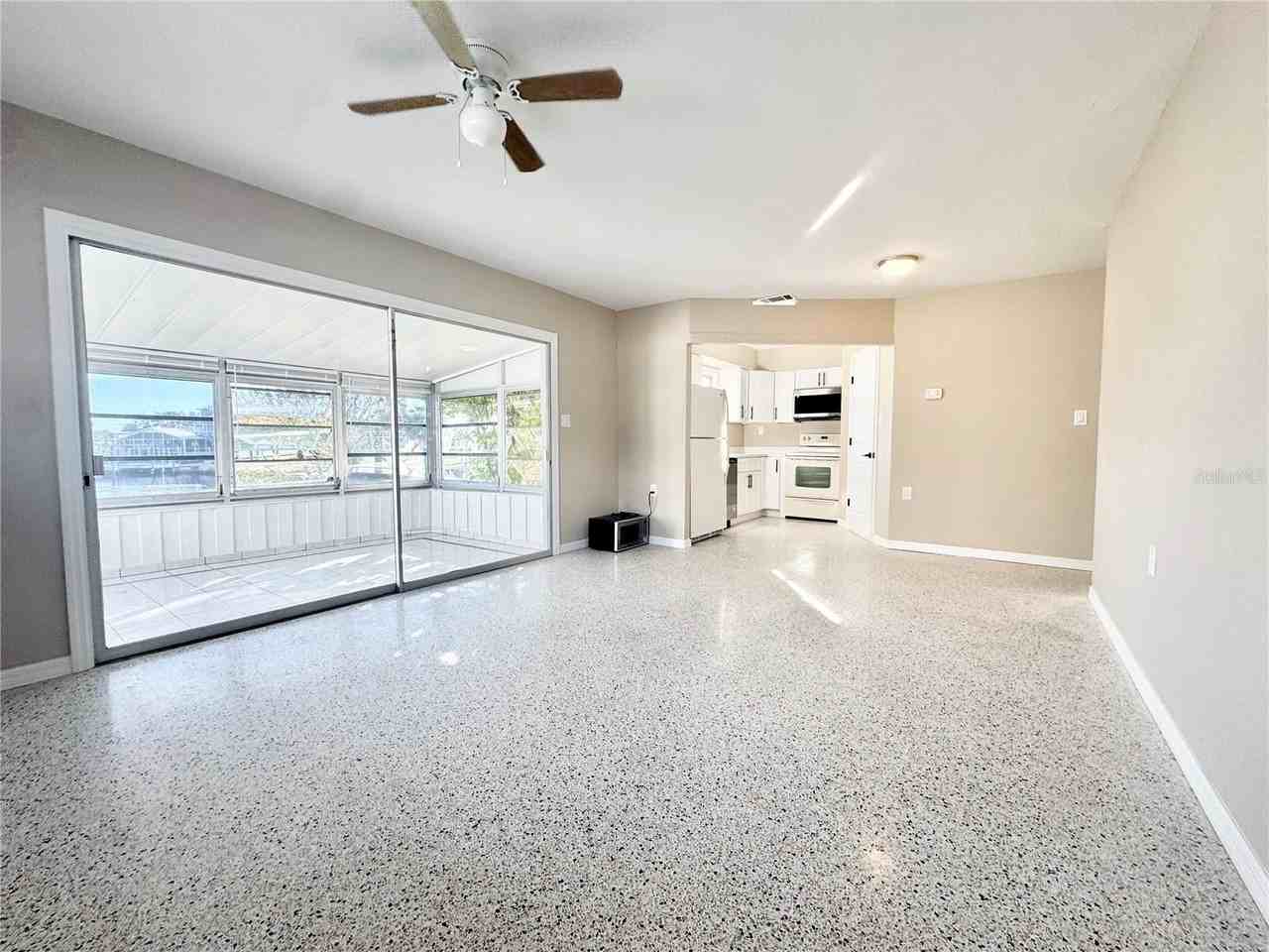 4528 Floramar Ter - Photo 7 of 31