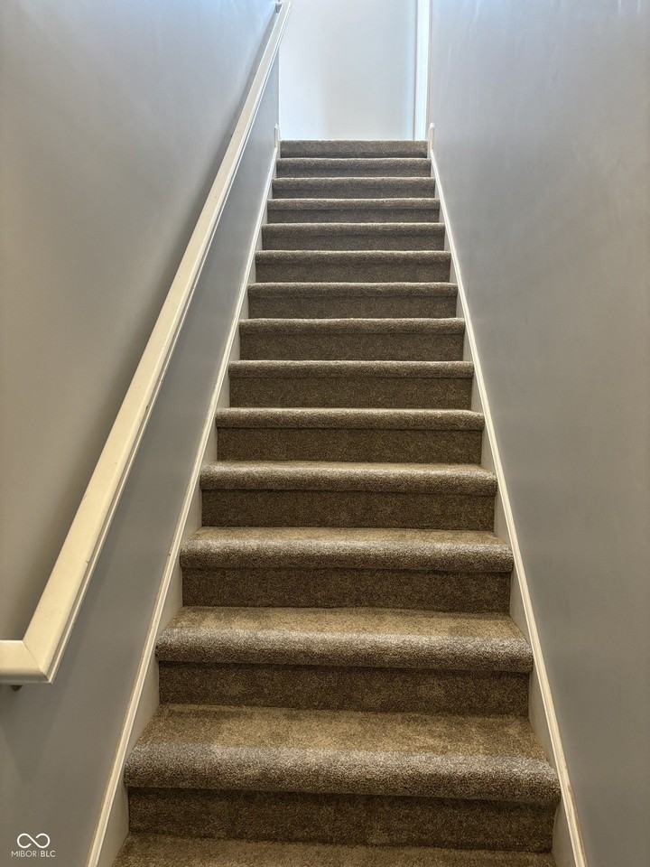 1643 N College Ave #2 - Photo 4 of 19