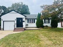 694 Blackstone Ave - Photo 1 of 1