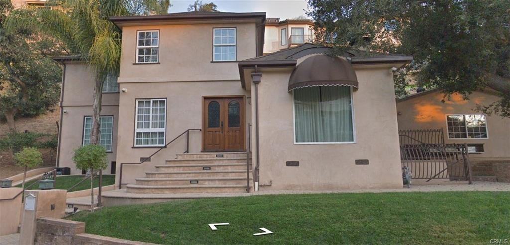 1338 N Jackson St - Photo 4 of 8