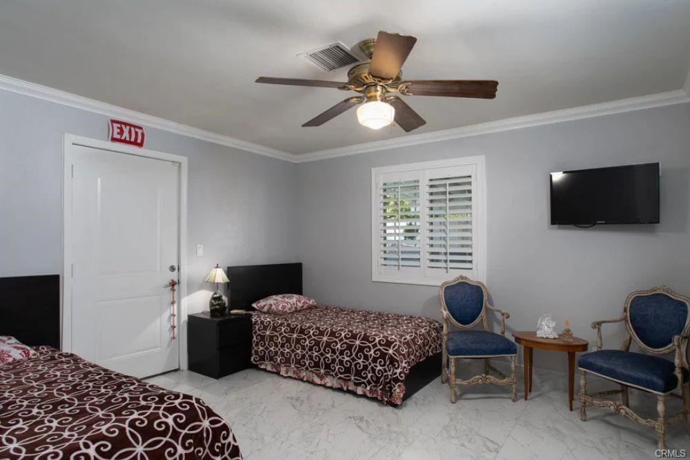 7001 Van Noord Avenue - Photo 2 of 8