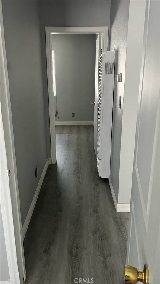 1194 W 39th St #7 - Photo 5 of 5