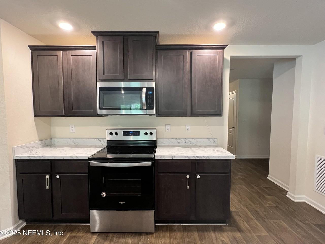 70 Cannon Ball Dr - Photo 7 of 40