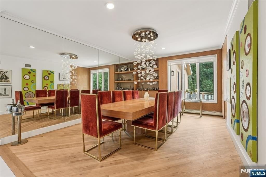 16 Schaffer Rd - Photo 4 of 25