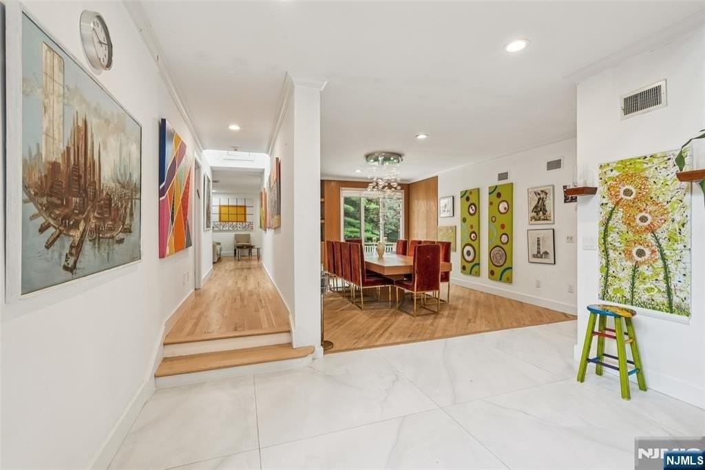 16 Schaffer Rd - Photo 6 of 25