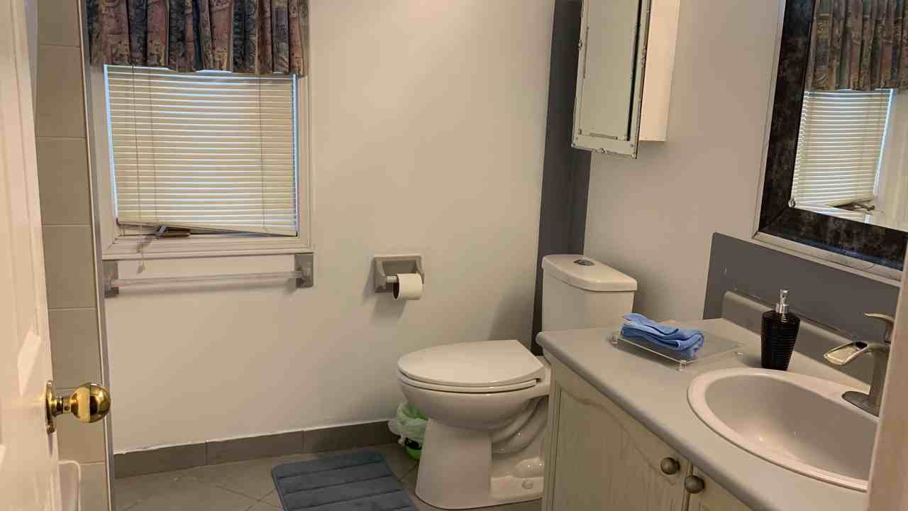 Johnson St & Grove St E - Photo 7 of 8