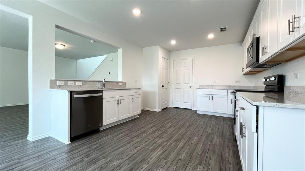 812 Poppy Cove Ln - Photo 4 of 22