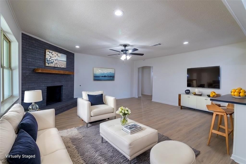 6192 Wrigley Way - Photo 5 of 20