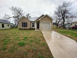 featured image of 1908 Fuller St