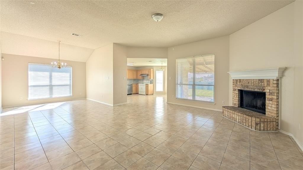 500 Firebird Ct - Photo 5 of 21