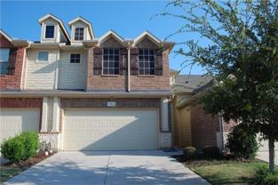 945 Wellington Dr - Photo 1 of 1