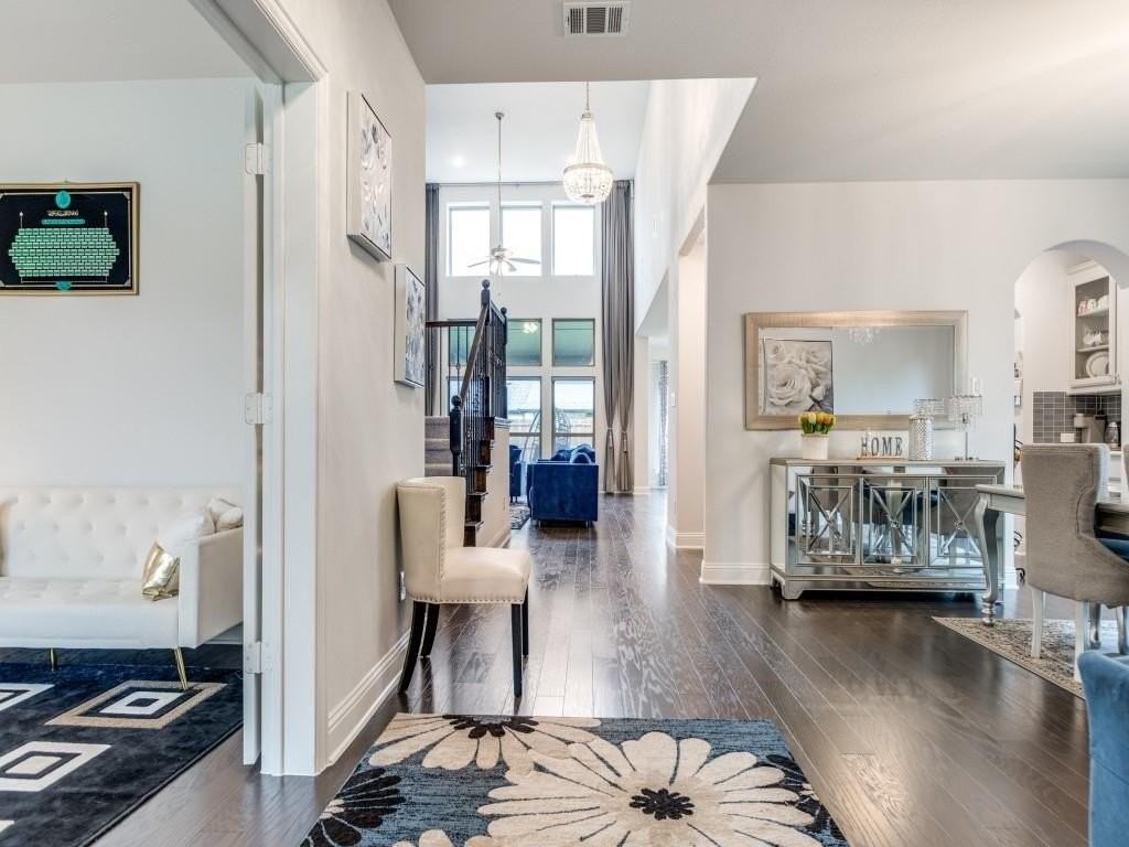 14513 Shady Grove Lane - Photo 3 of 40