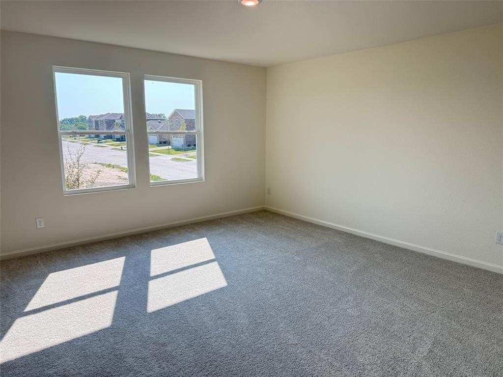 2102 Meadow Park Dr - Photo 6 of 22