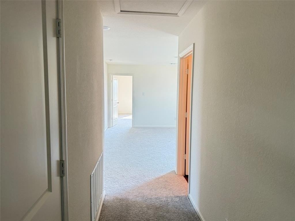 2102 Meadow Park Dr - Photo 7 of 22