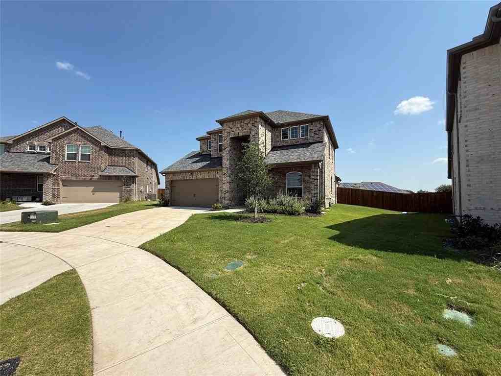 920 Lido Ln - Photo 2 of 39